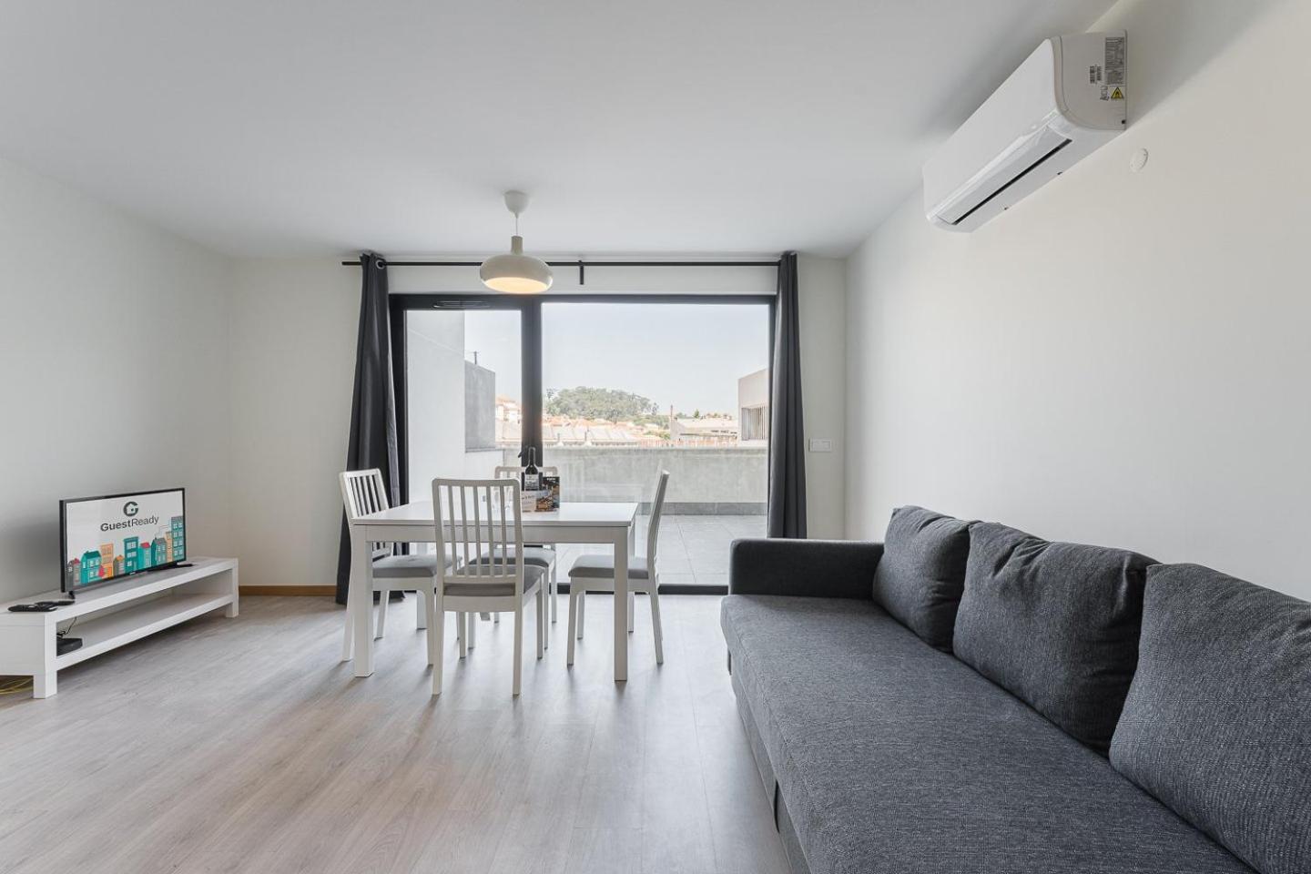 Apartament Guestready - Sleek Monochromatic In Bonfim Porto Zewnętrze zdjęcie